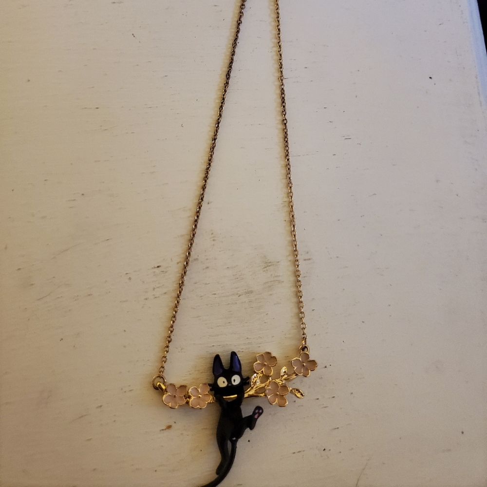Jiji Necklace